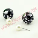 Pendientes Pearl Skull Plateado