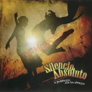 CD Silencio Absoluto ‎– A Puñetazos Con Los Abrazos